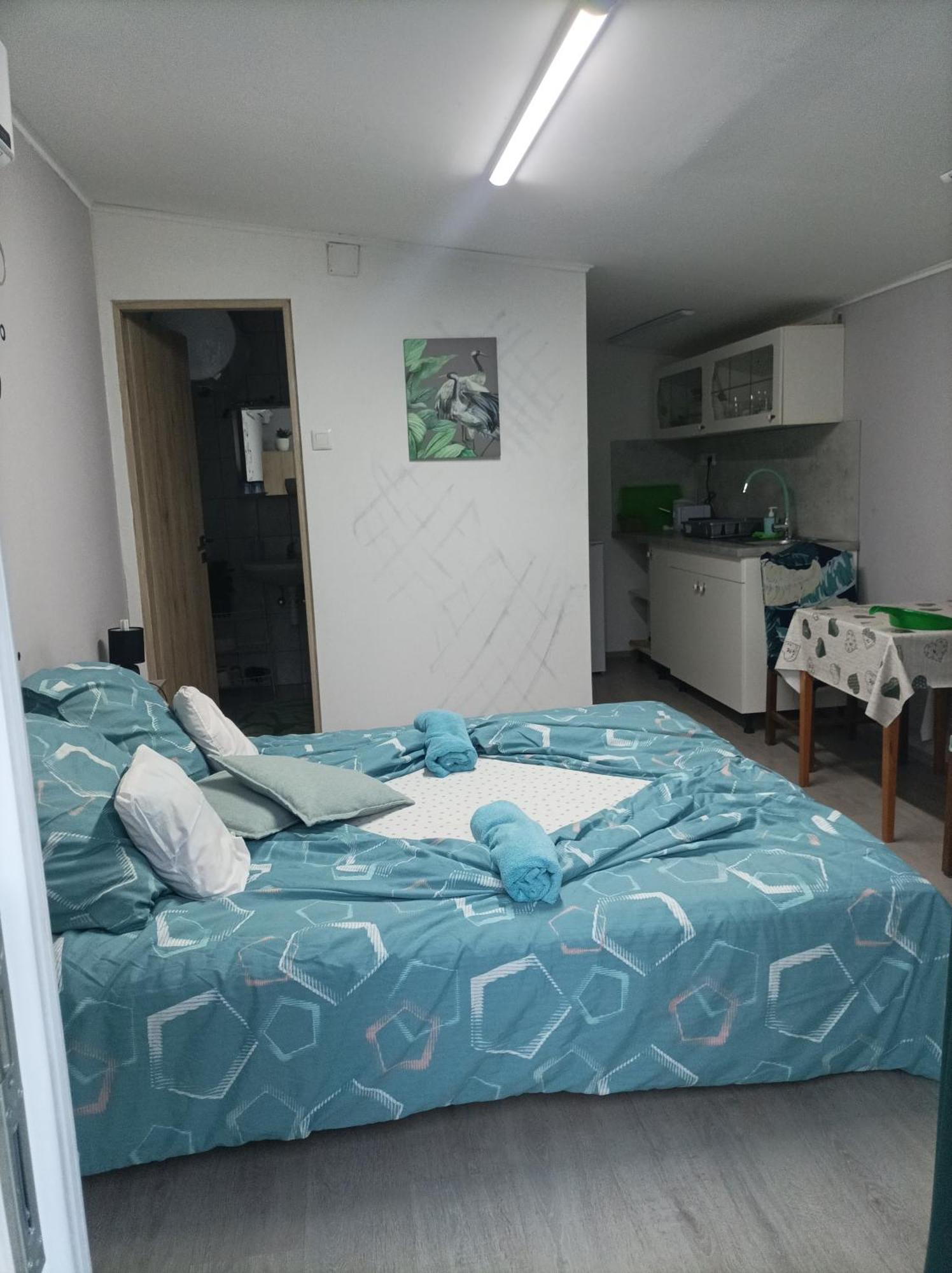 Csilla Apartman Balogunyom Exterior photo